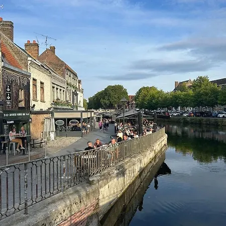 Beau Duplex Proche Centre Gare 阿棉